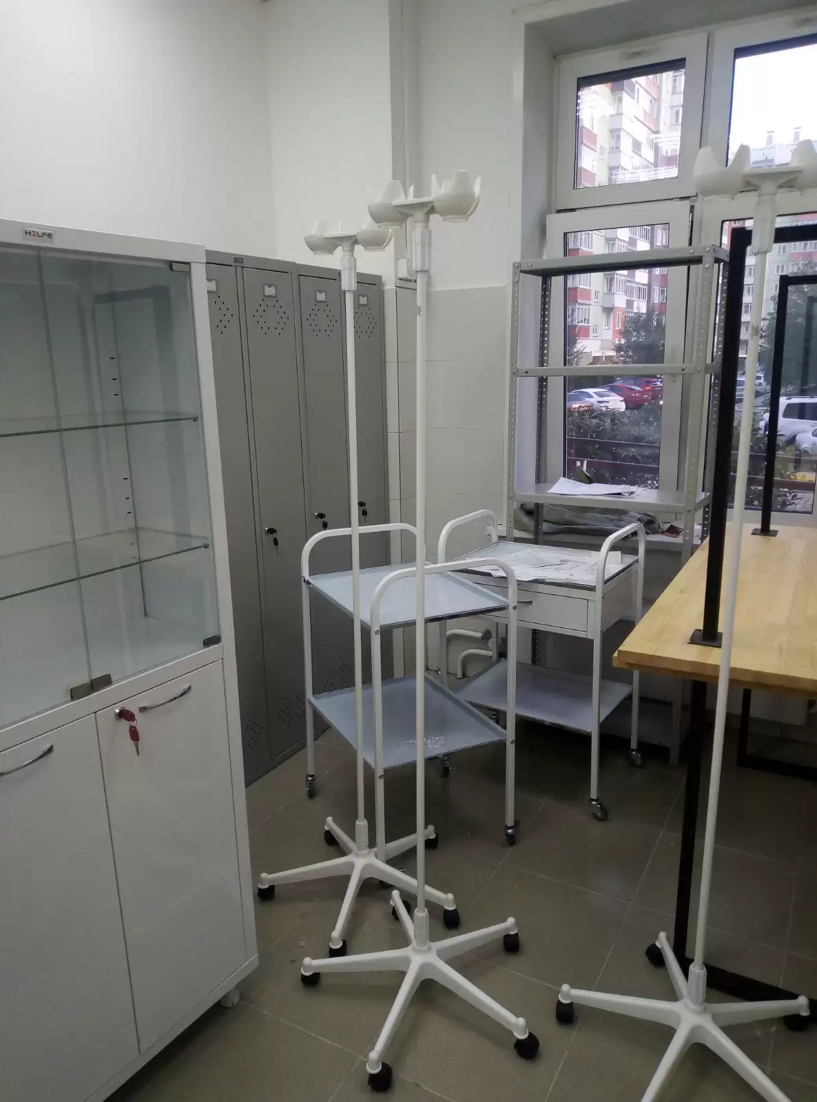 Комплект медицинской мебели для ветеринарной клиники г. Красноярск